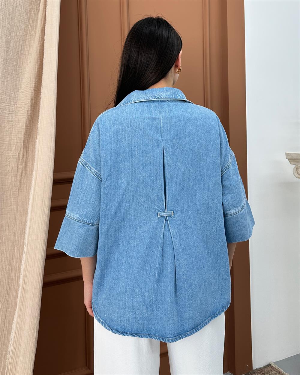 LACARINOYarım Kol Arka Köprü Detayı Light Blue Denim Gömlek 
