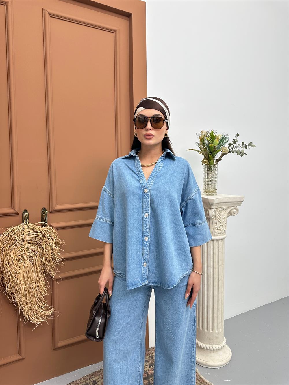 LACARINOYarım Kol Arka Köprü Detayı Light Blue Denim Gömlek 