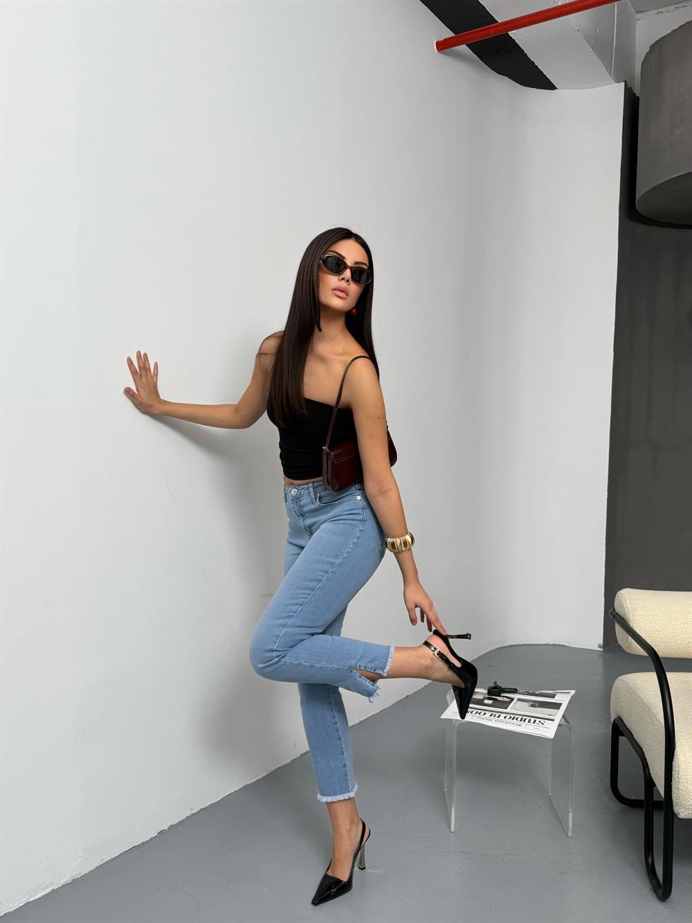 LACARINOYüksek Bel Paça Kesik Püskül Detaylı Light Blue Jean Pantolon