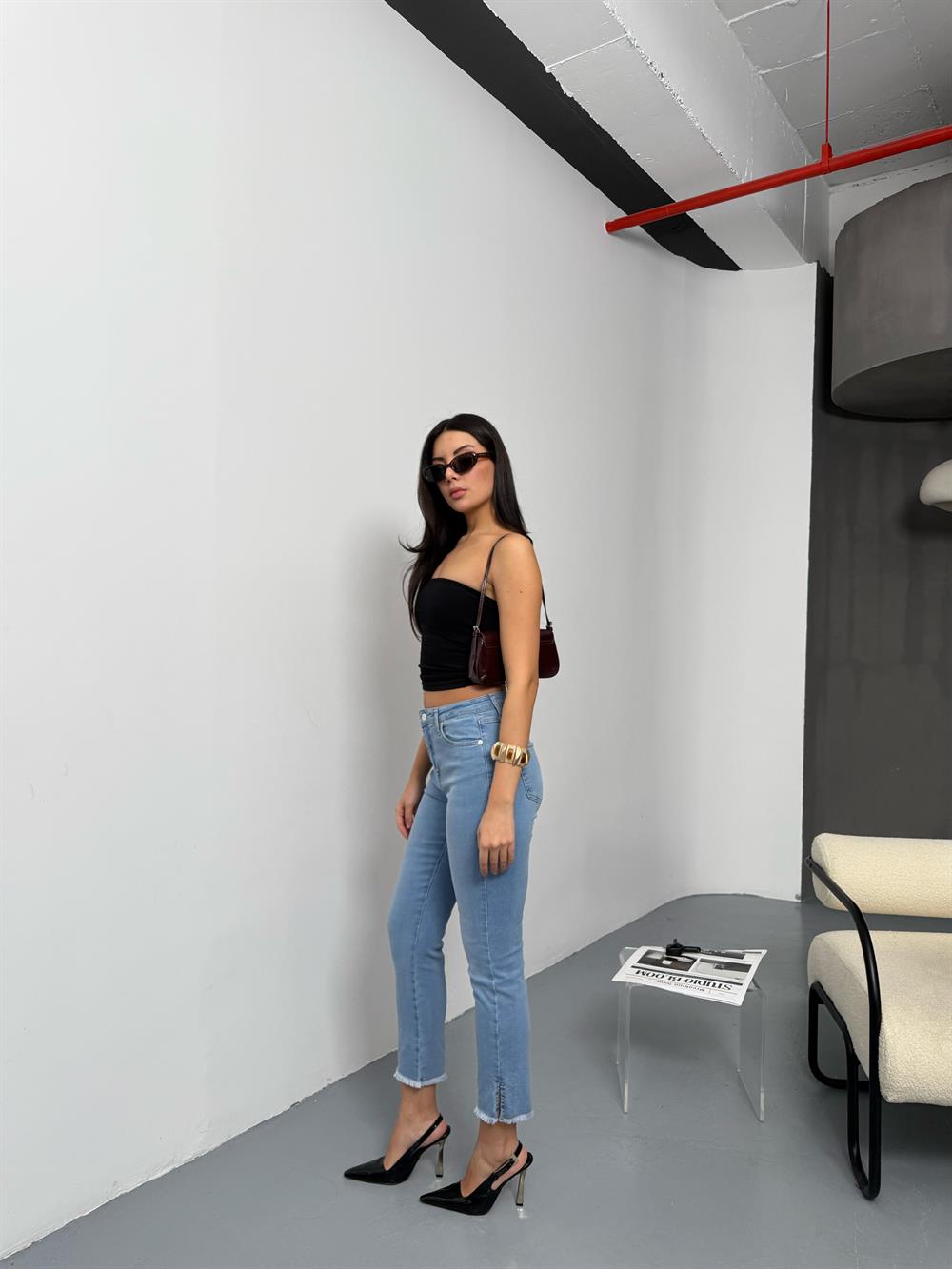 LACARINOYüksek Bel Paça Kesik Püskül Detaylı Light Blue Jean Pantolon