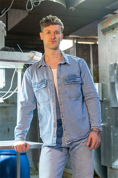 LACARINOCep Detaylı Light Blue Denim Gömlek