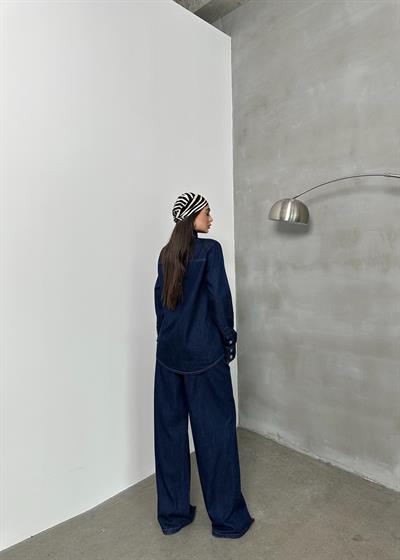 LACARINOKadın Cep Detaylı Kollar 3 Düğme Detaylı Rinse Denim Gömlek