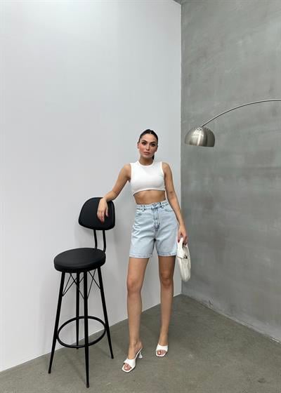 LACARINOKadın Taşlama Detaylı Light Blue Şort Jean