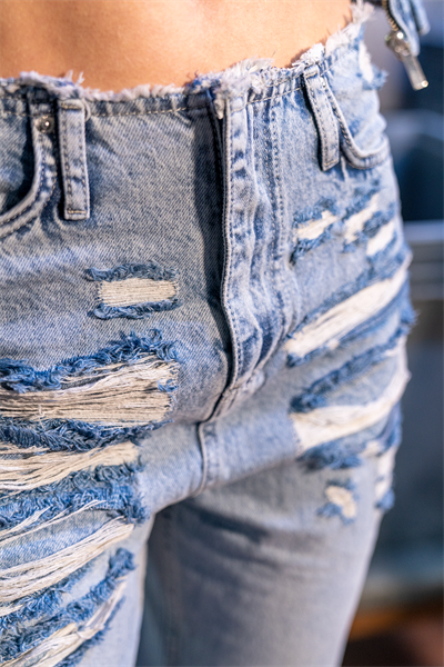 LACARINOYüksek Bel Boru Kesim Detaylı Straight Light Blue Jean Pantolon