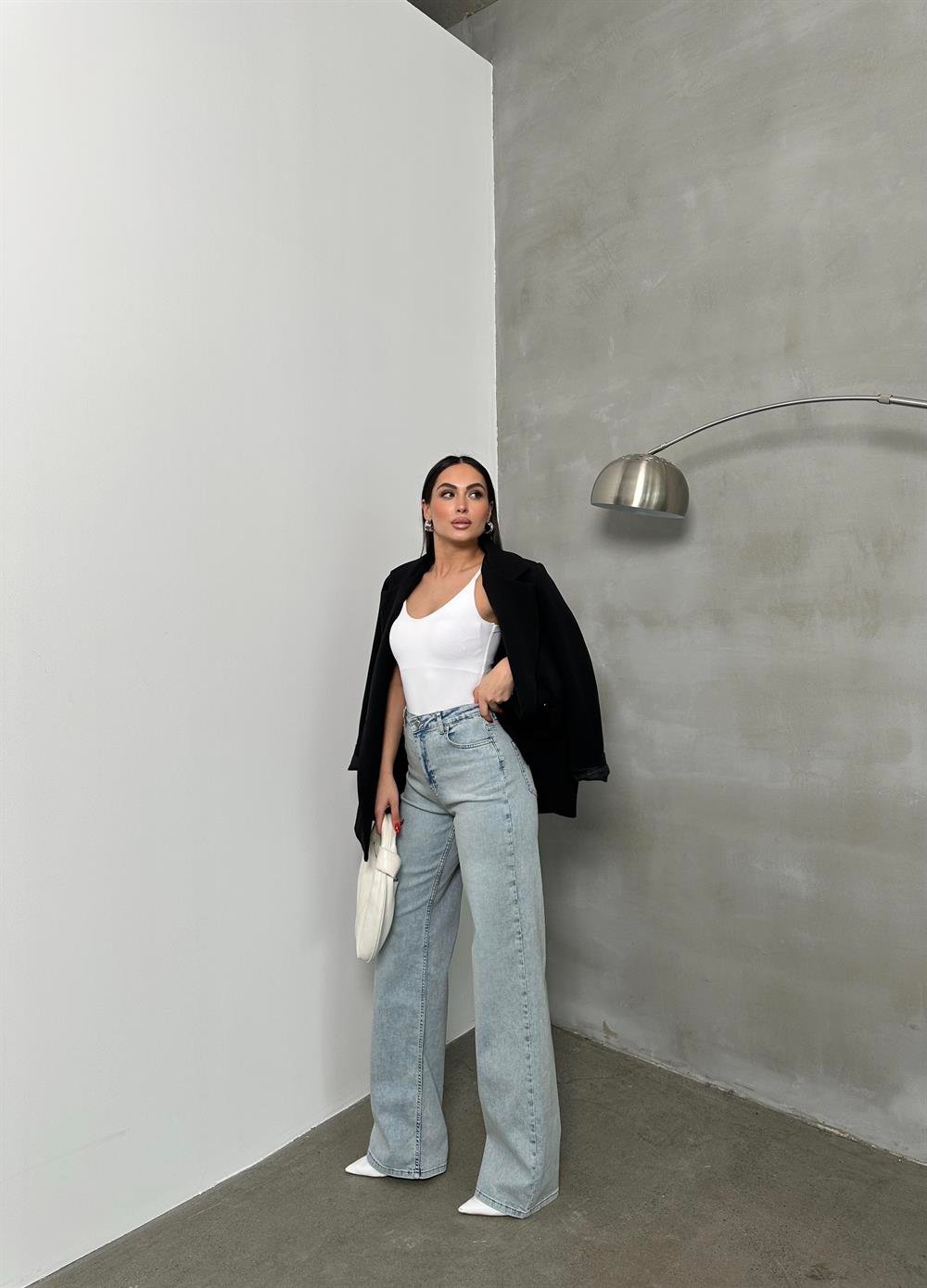 LACARINOKadın Yüksek Bel Bol Kesim Light Blue Tint Jean Pantolon