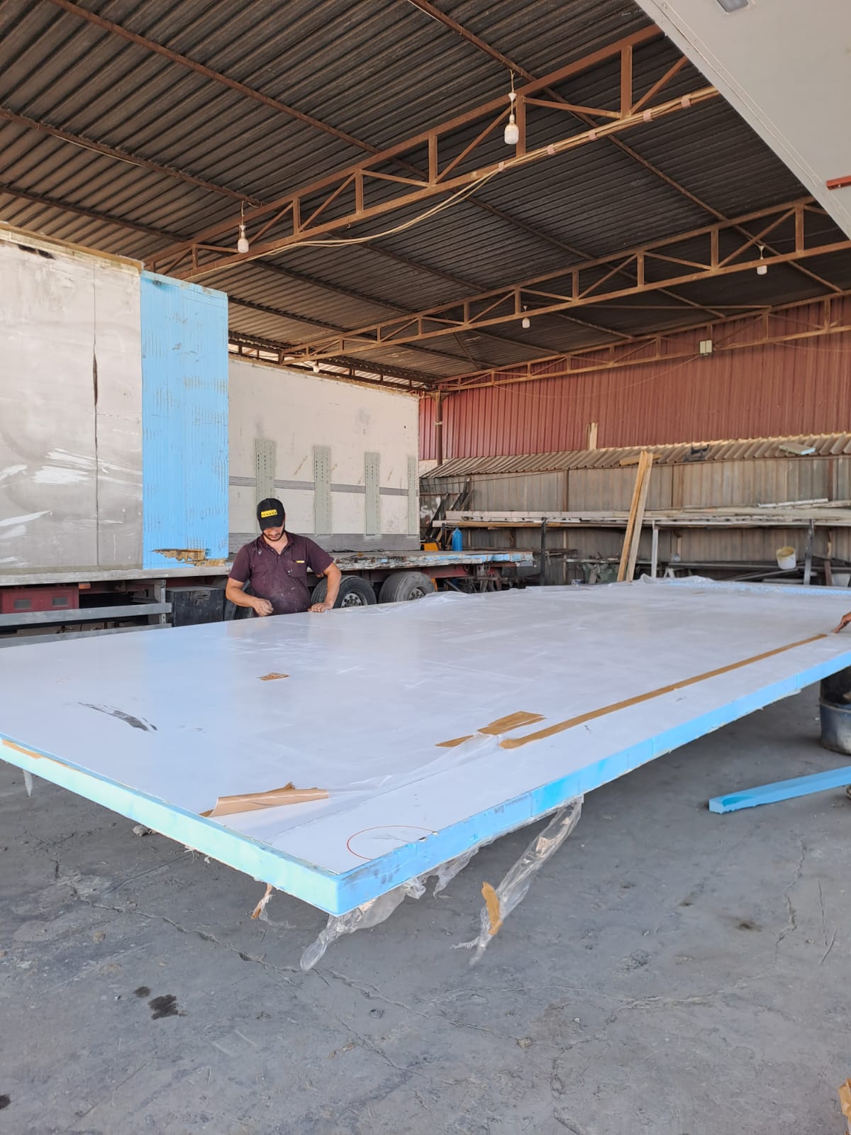İç duvar onarımı ve panel sökümü