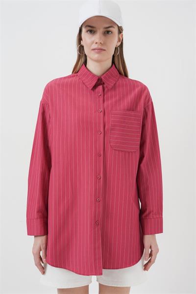 20217 Cep Detaylı Çizgili Oversize Gömlek - Kırmızı