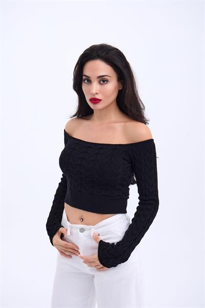 42241 TRİKO KAYIK YAKA CROP-SİYAH