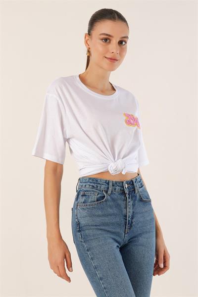 4312 Nakışlı Oversize Tişört - Beyaz