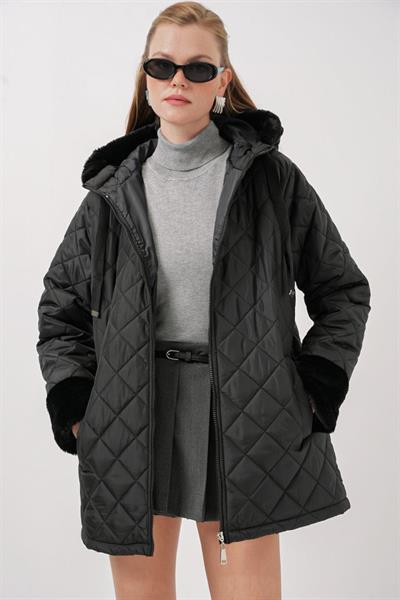 5197 Kapüşonlu Kapitone Mont - Siyah