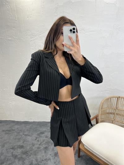 6397 TAKIM-SİYAH ÇİZGİLİ