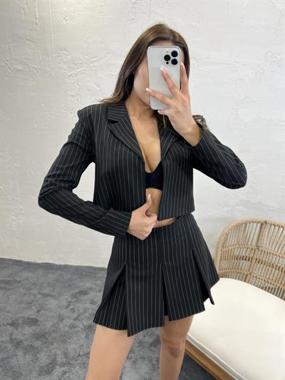 6397 TAKIM-SİYAH ÇİZGİLİ