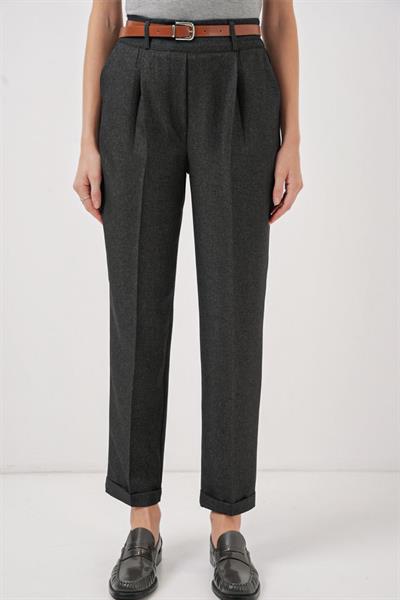 6686 Pileli Kemerli Kumaş Pantolon - Füme