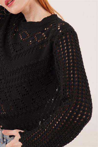 Ajurlu Delikli Model Mevsimlik Siyah Kazak