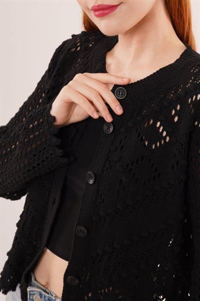 Ajurlu Düğmeli Siyah Hırka