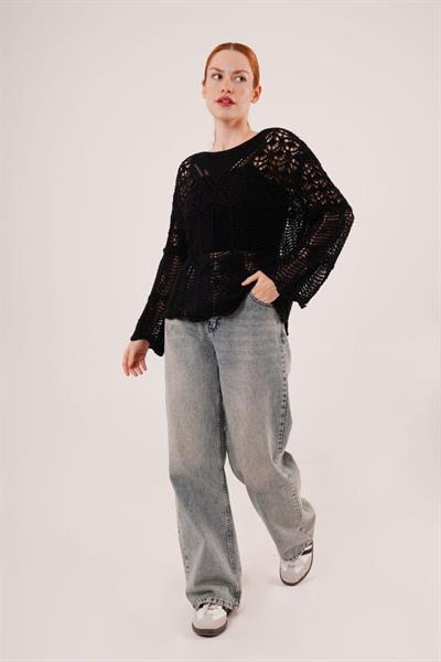 Ajurlu Salaş Siyah Kazak