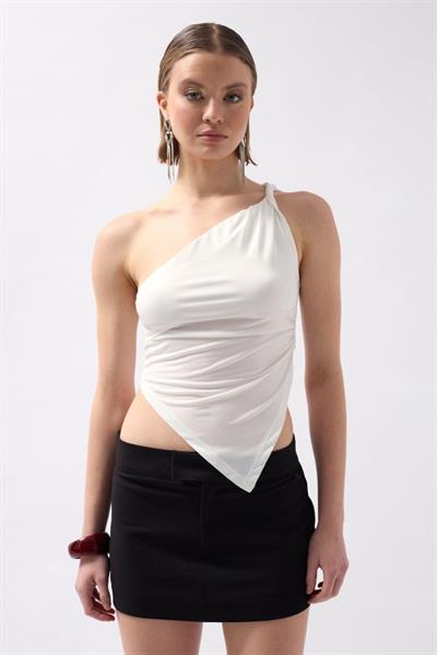 Asimetrik Detay Bluz