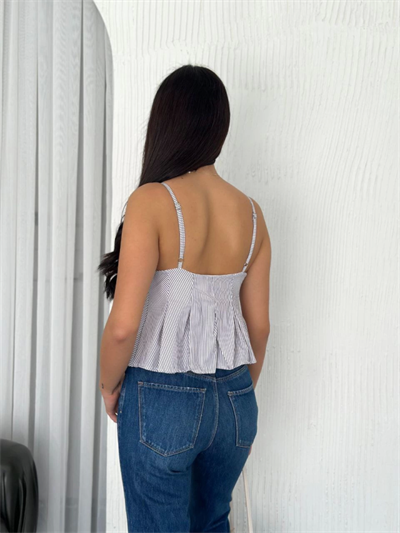 Askılı Dekolte Deraylı Crop - Beyaz