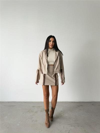 BAKLAVA DERİ CROP CEKET FERMUAR AKSESUAR DETAYLI - Bej