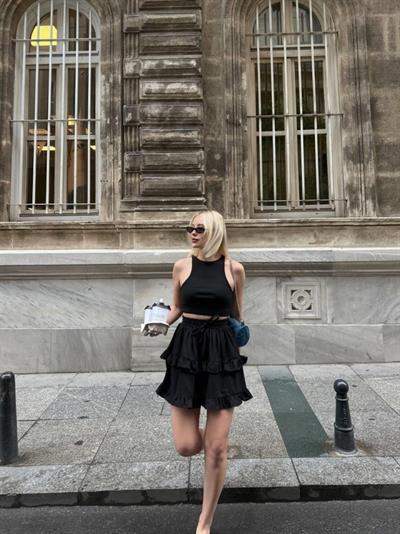 BEL LASTİKLİ KAT FIRFIR DETAYLI KISA ETEK - Siyah