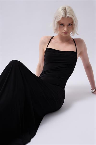 Bağlama Detay Degaje Yaka Maxi Elbise