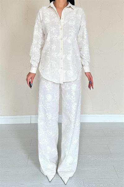 Bej Çiçekli Takım