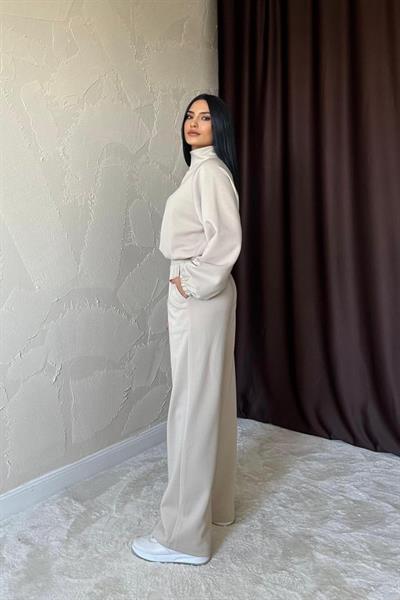 Bej Dik Yaka Eşofman Takım