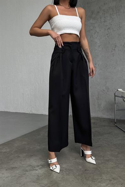 Bel Düğme Detayli Pantolon