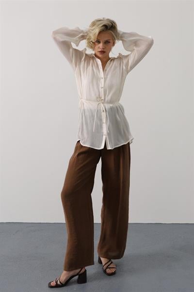 Belden Bağlamalı Uzun Kol Gömlek - Taş