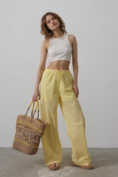 Beli Bağlamalı Brode Pantolon - Sarı