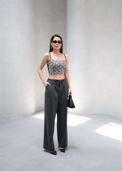 Beli̇ Lasti̇k Ve Bağcikli Geni̇ş Paça Pantolon