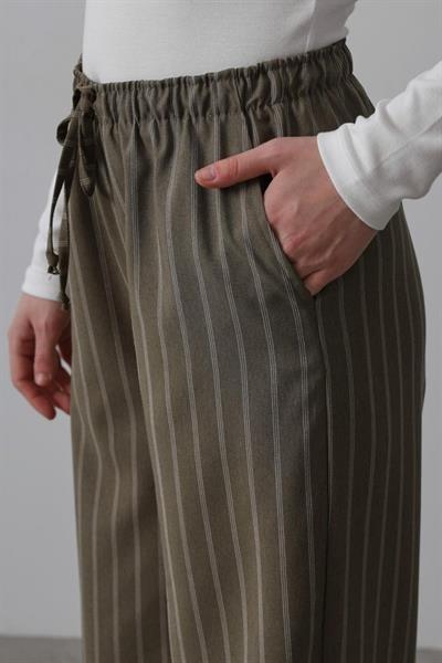 Beli Lastikli Bol Paça Pantolon - Haki-Beyaz