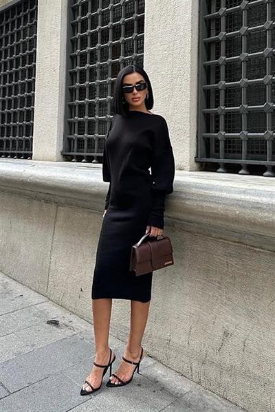 Bert Sırt Dekolteli Balon Kol Midi Triko Elbise 2820