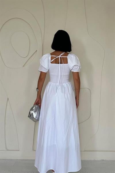 Beyaz Arkası Gipe Detaylı Elbise