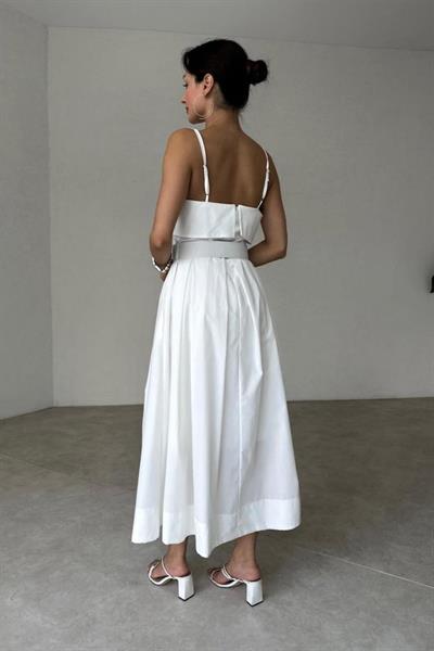 Beyaz Beli Kemerli Pileli Elbise