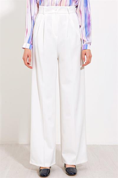 Beyaz Bol Paça Kumaş Pantolon 6647