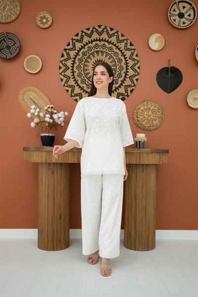 Beyaz Çiçek Desenli Brode Takım