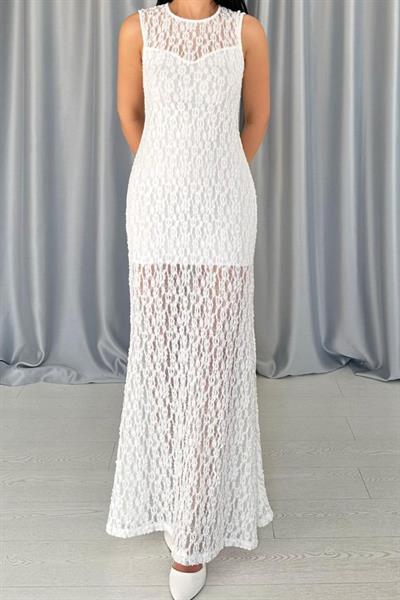 Beyaz Dantelli Kolsuz Elbise