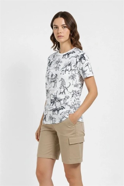 Beyaz Dinozor Desenli Tişört – Regular Kalıp, Bisiklet Yaka, Dijital Baskılı Pamuklu T-Shirt - Beyaz