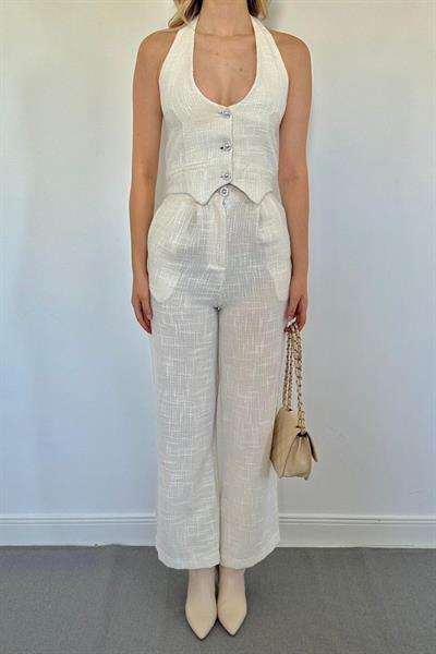 Beyaz Yelek Ve Pantolon Takım