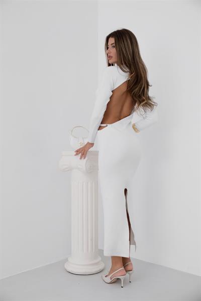 Bisiklet Yaka Sırt Dekolteli Elbise