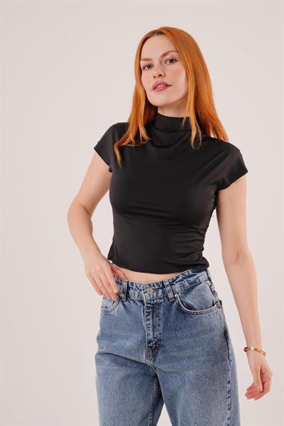 Boğazlı Parlak Kumaş Siyah Crop