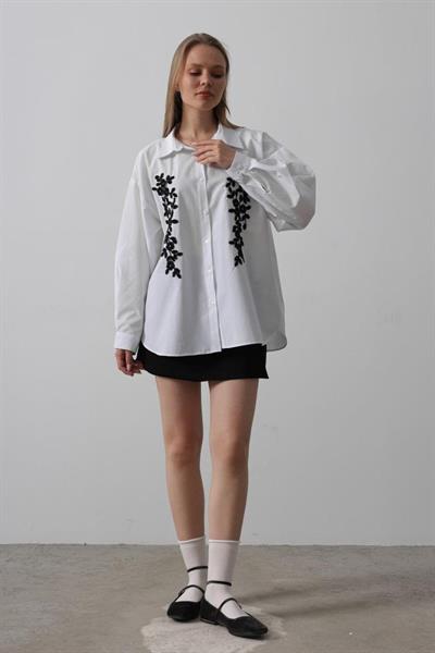 Boncuk Nakış Detaylı Uzun Gömlek - Beyaz