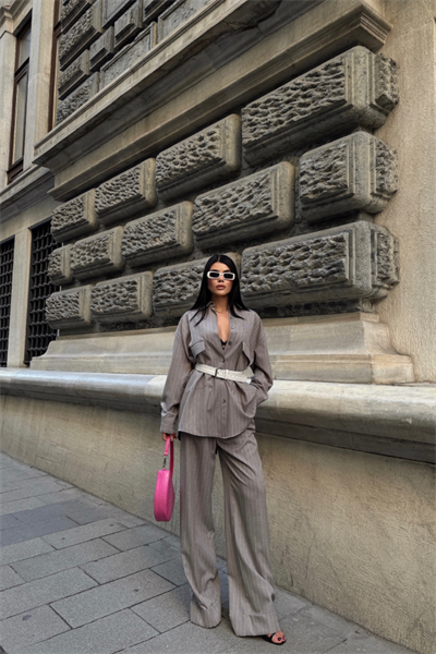 ÇİZGİLİ ARKA TASARIM  DETAYLI  GÖMLEK-PANTOLON TK - Gri