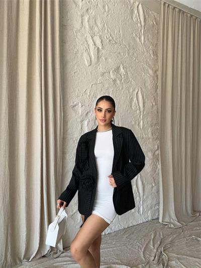 ÇİZGİLİ POLYVİSCON CEKET GÜL ARMALI - Siyah