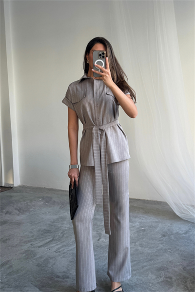 ÇİZGİLİ POLYVİSKON BLUZ - PANTOLON TAKIM - Gri