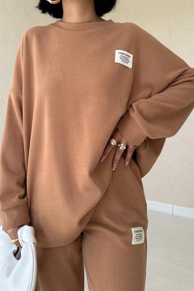 Camel Klasik Fitilli Kazak Ve Pantolon Takım