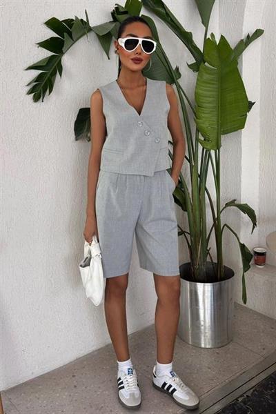 Çapraz Düğmeli Ve Bermuda Şortlu Yelekli Takım 10171