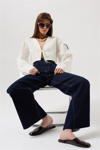 Cep Detay Yüksek Bel Jean