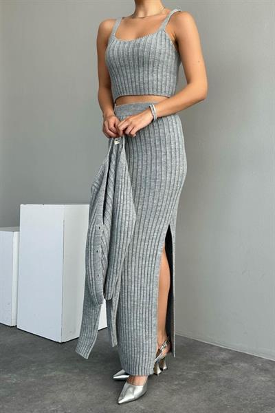 Cepli Düğmeli Üçlü Takım - Açık Gri